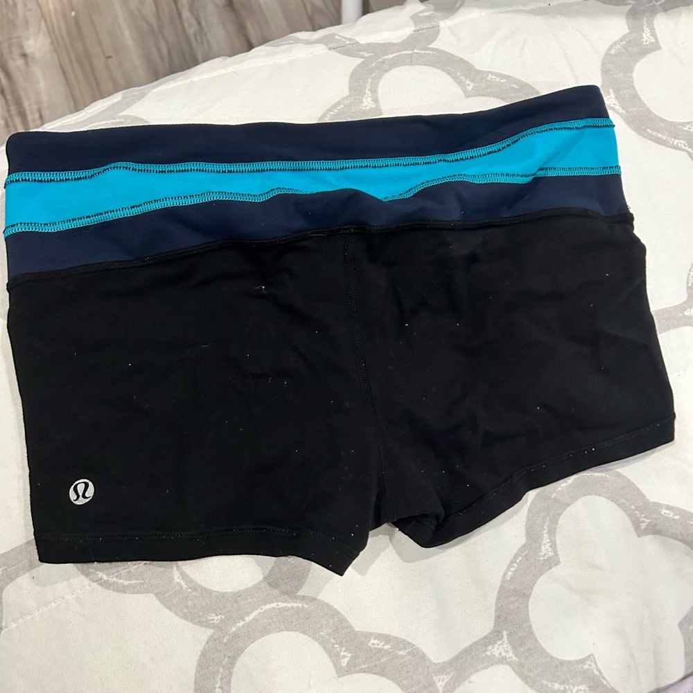 lululemon athletica Black and Blue Athletic Shorts size 8
